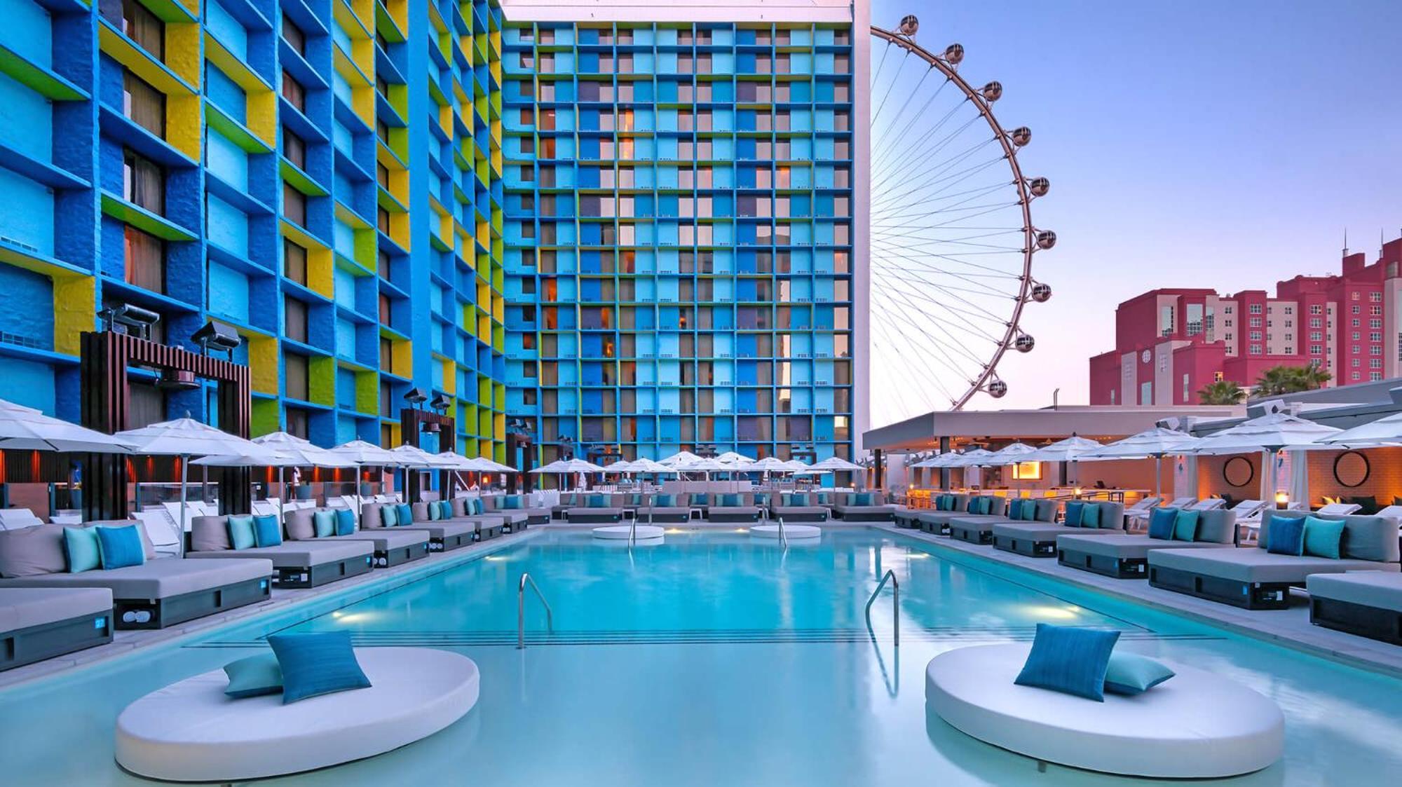 Coolest Bar Hoping Linq Casino Hotel Strip 拉斯维加斯 外观 照片